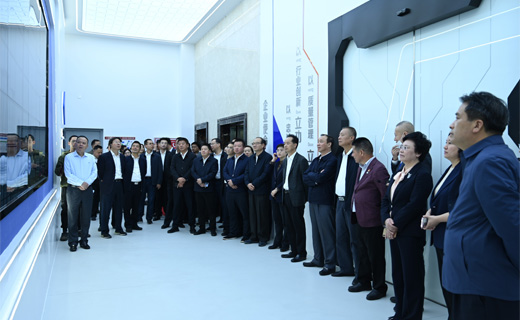 �������˴�ί�ᡢ��������һ��ݰ��6165cc��ɳ��վ�ɷݿ���