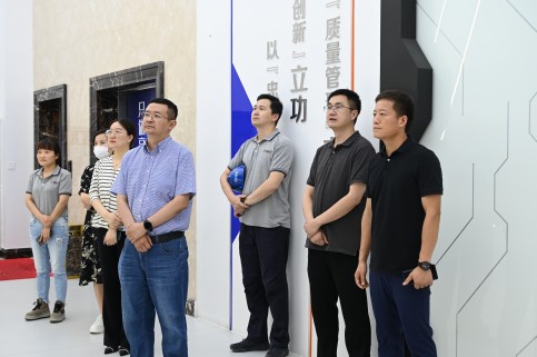 ��˾�����߷õ���6165cc��ɳ��վ�ɷݷ��ν�������