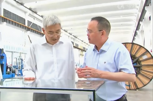 ����ʡί������뵽6165cc��ɳ��վ���£�����������