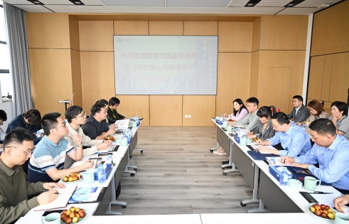 16973319631016893gyP.jpg DSC_4102(1).jpg