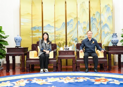 1714978831572044plm6.jpg 015ada4dca65d2082d96b4af0cd58ca(1).jpg